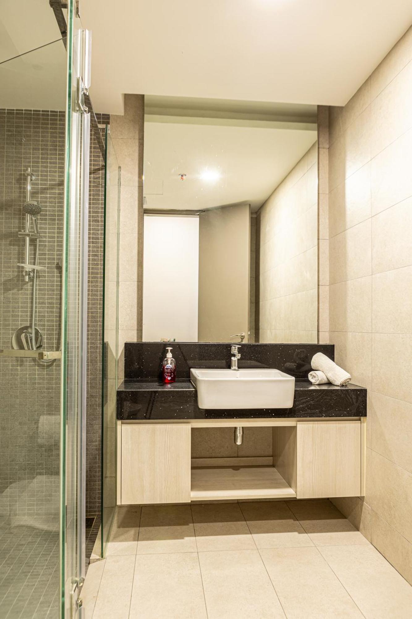 Societe Hartamas Aparthotel Куала Лумпур Екстериор снимка
